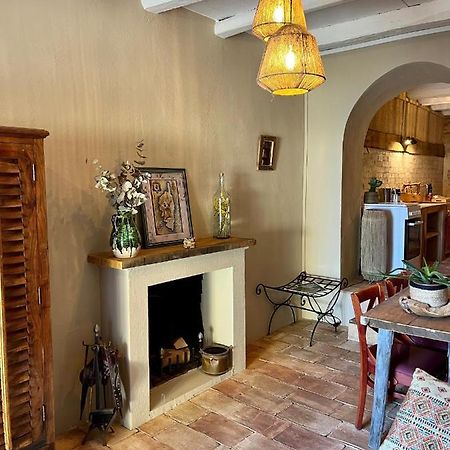 Charmant Duplex Au Coeur De Cargese Vue Mer Экстерьер фото