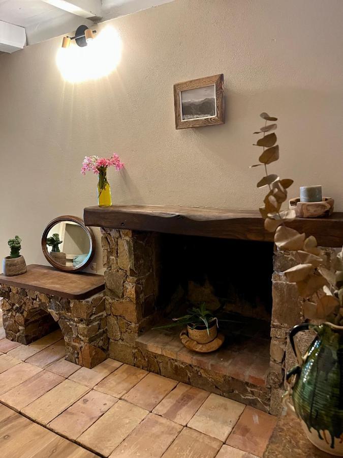 Charmant Duplex Au Coeur De Cargese Vue Mer Экстерьер фото